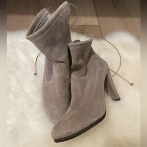 Stuart Weitzman Glove Tie-Back Suede Topo Ankle Boots Size 6M